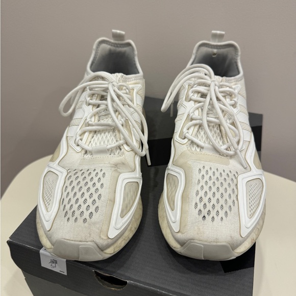 Adidas men’s runnings shoes - Picture 2 of 6